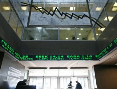 Χρηματιστήριο: Κάτω από τις 800 μονάδες ο γενικός δείκτης - Δεν άντεξε τις πιέσεις στις τράπεζες